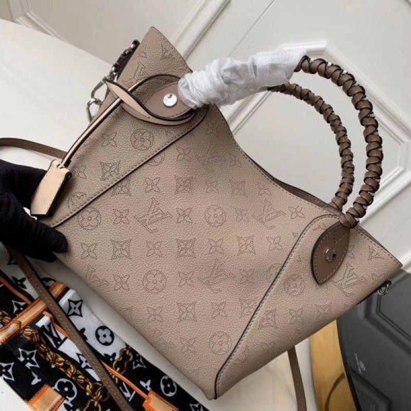 Mahina Hina PM Bag With Braided Handle M53914