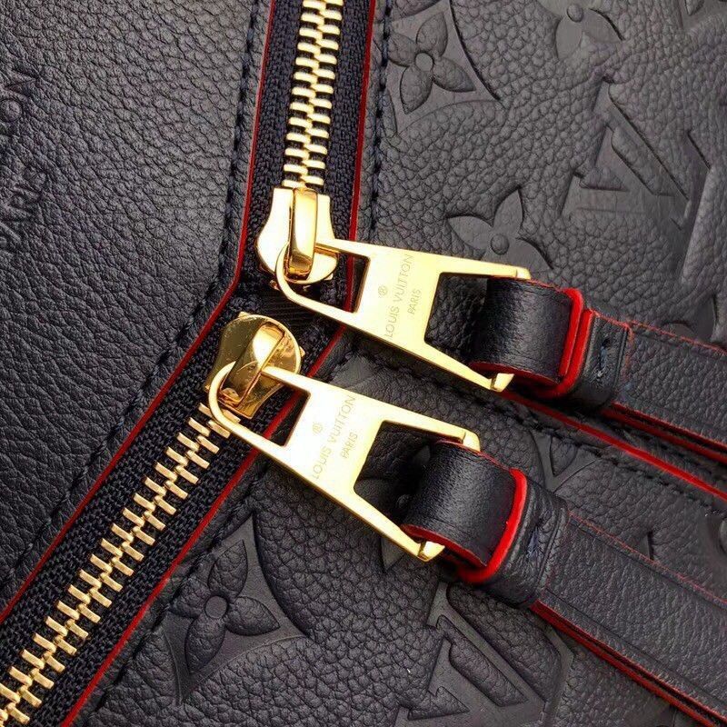 Zipped Handbag PM Monogram Empreinte M43648