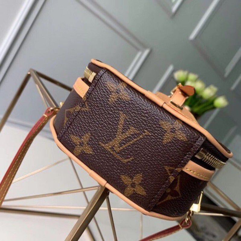 Mini Boîte Chapeau Monogram Canvas M44699