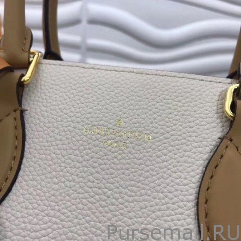 Fold Tote MM Monogram Calfskin M45376