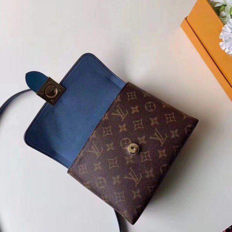 Locky BB Bag Monogram Canvas M44321