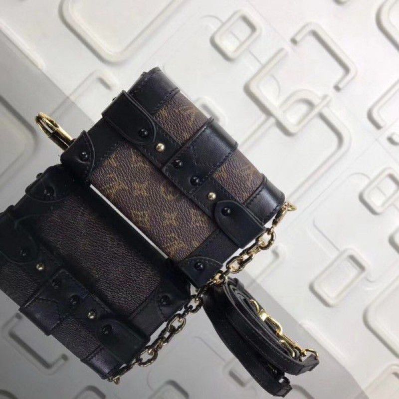 Essential Trunk Bag Monogram M62553