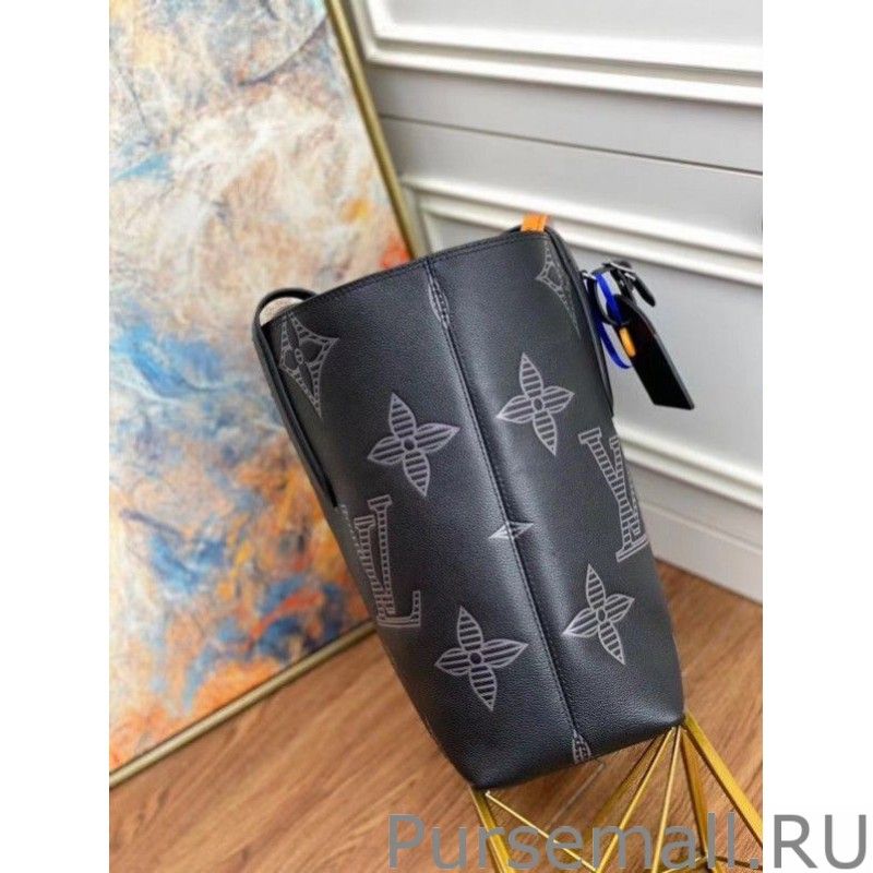 Cabas Voyage Tote Taurillon Shadow M57290