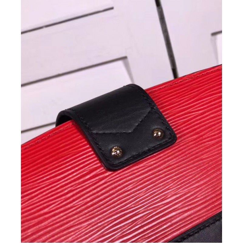 Trunk Clutch M51697 Red