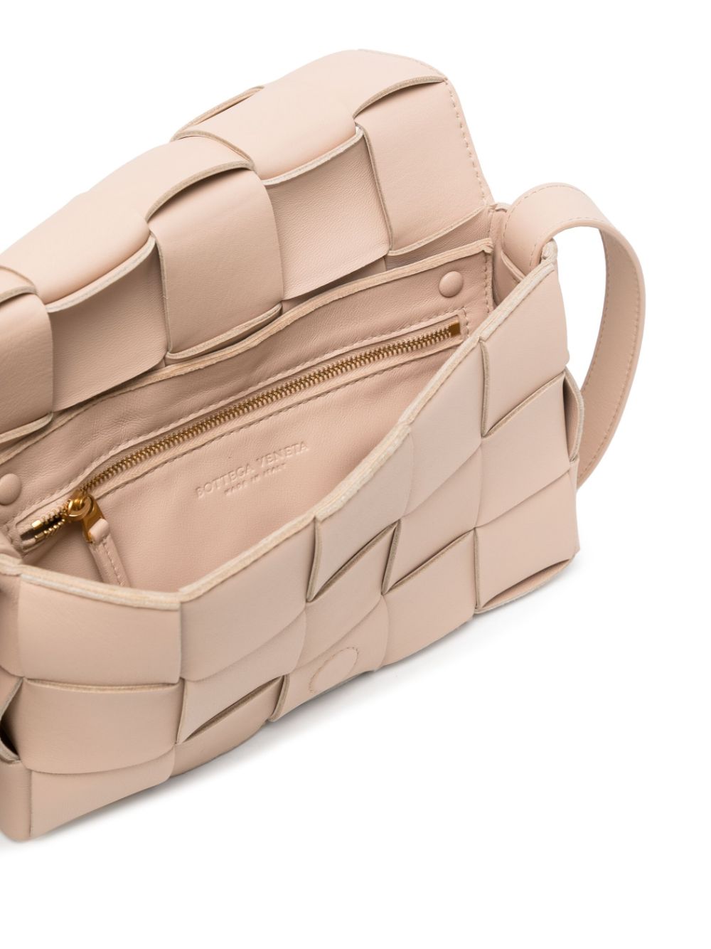 Bo*te*ga ve*ne*ta maxi intrecciato cassete crossbody bag