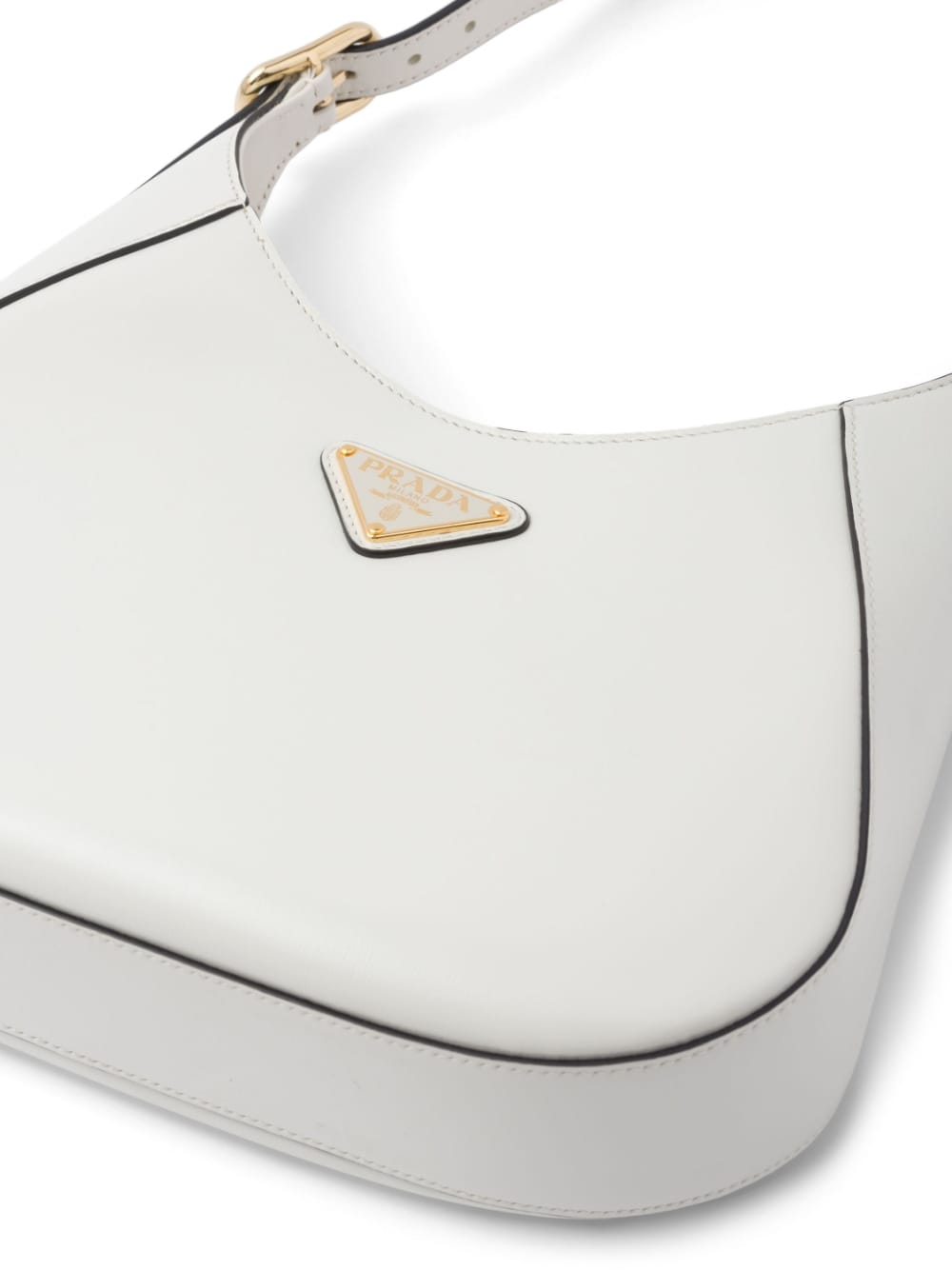Pra*a leather shoulder bagc