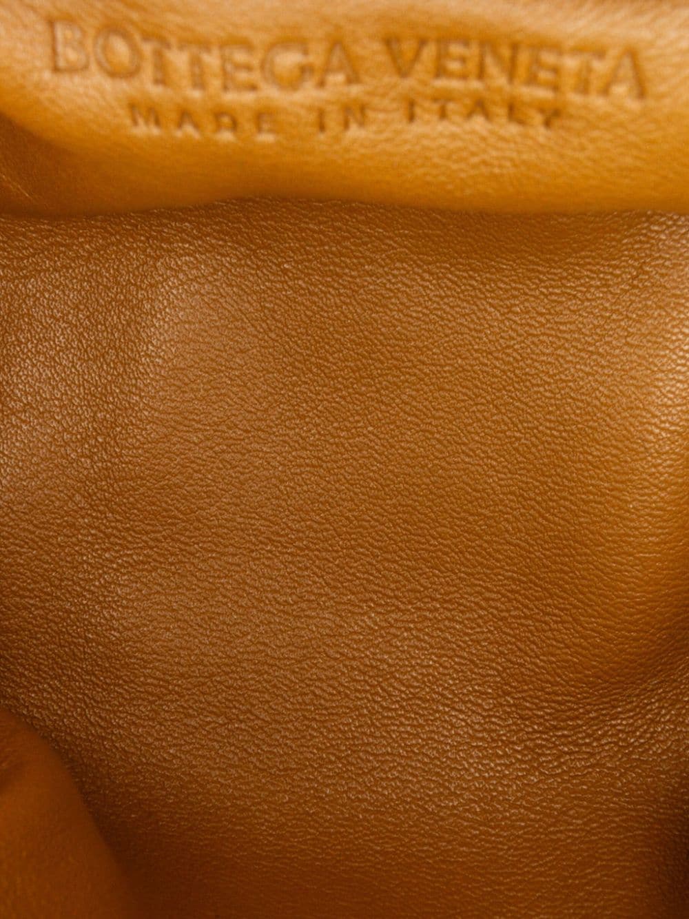 Bo*te*ga ve*ne*ta  the pouch shoulder bag