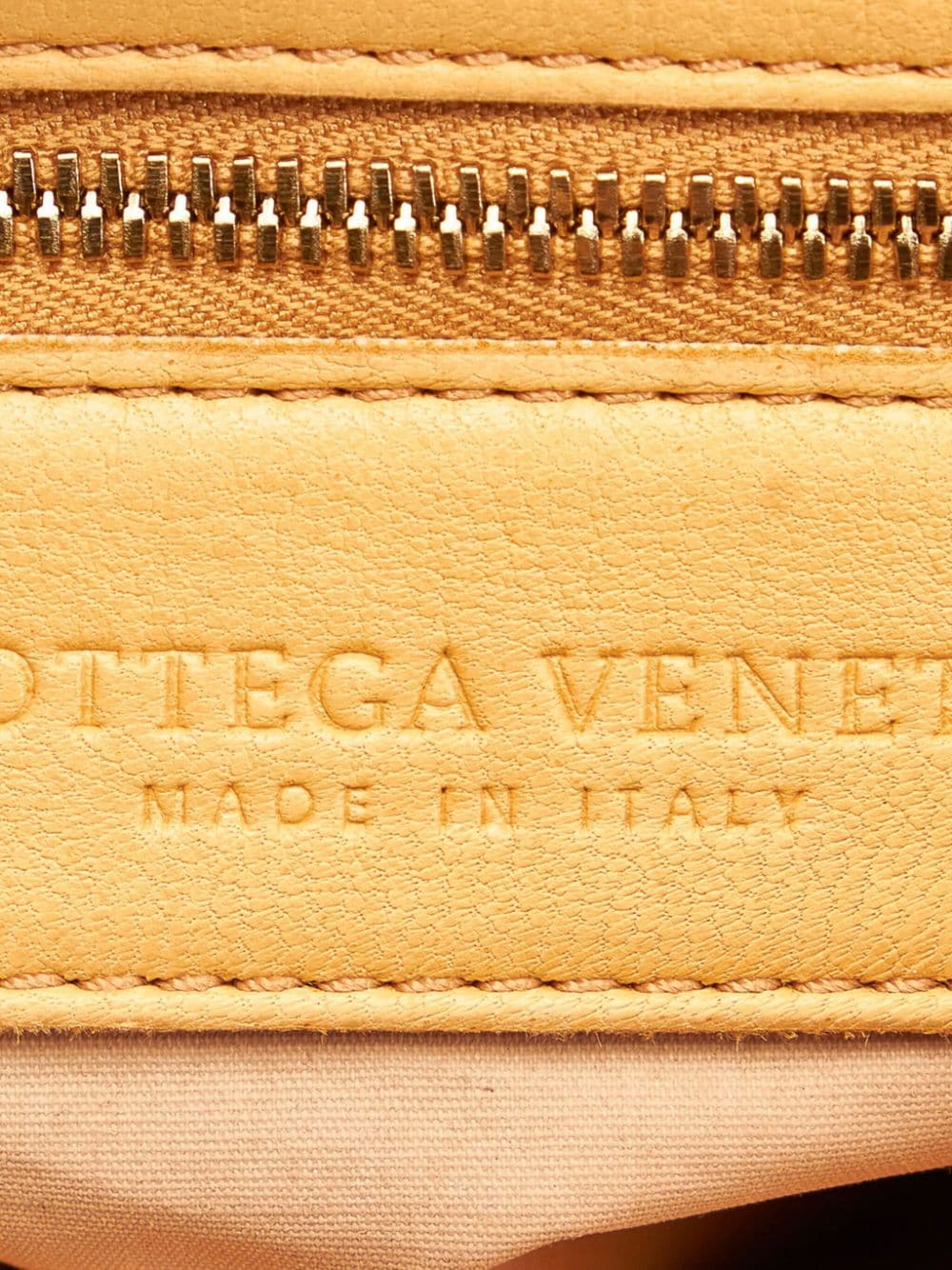 Bo*te*ga ve*ne*ta two-way canvas handbag