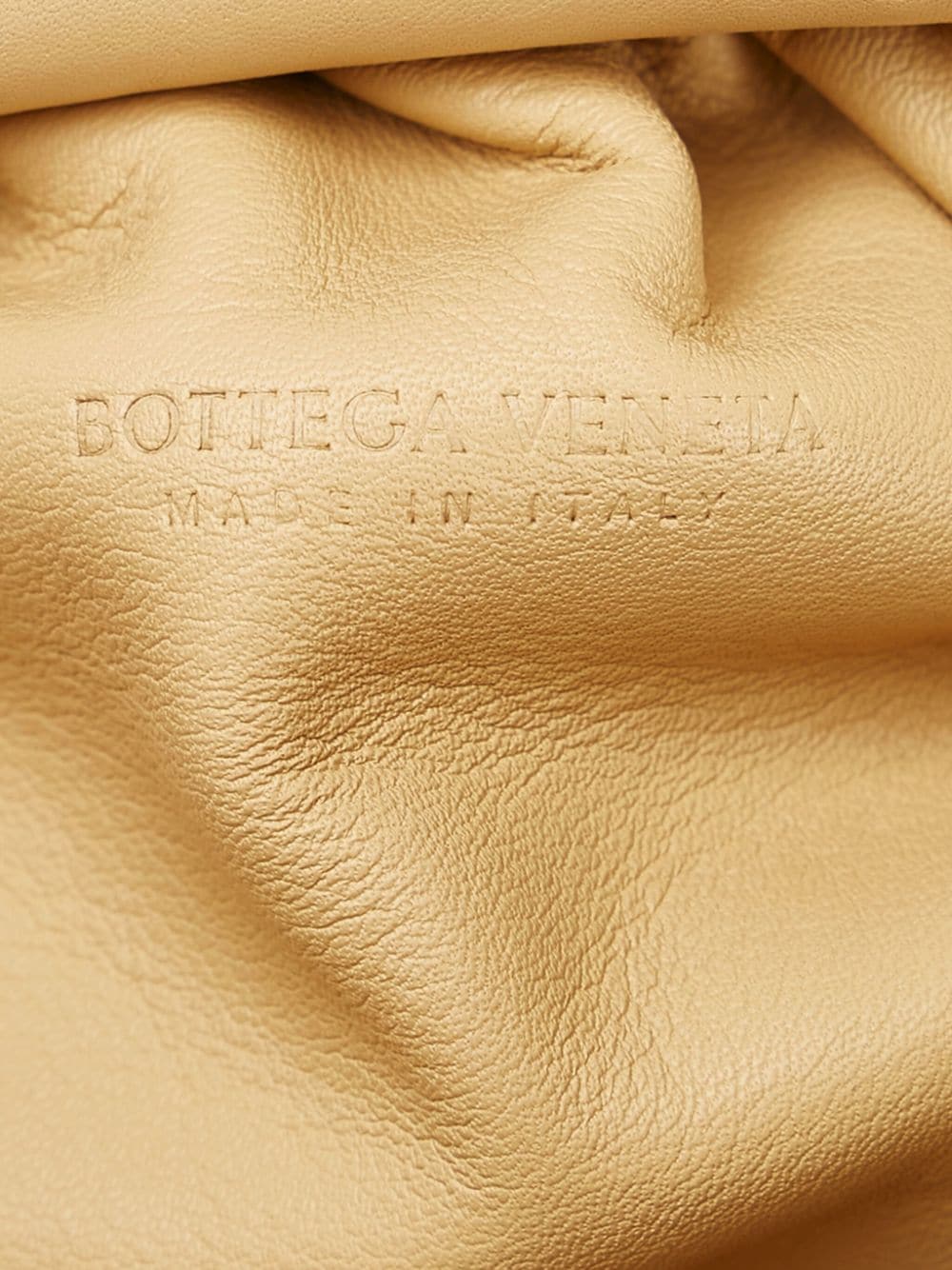 Bo*te*ga ve*ne*ta  the mini pouch bag